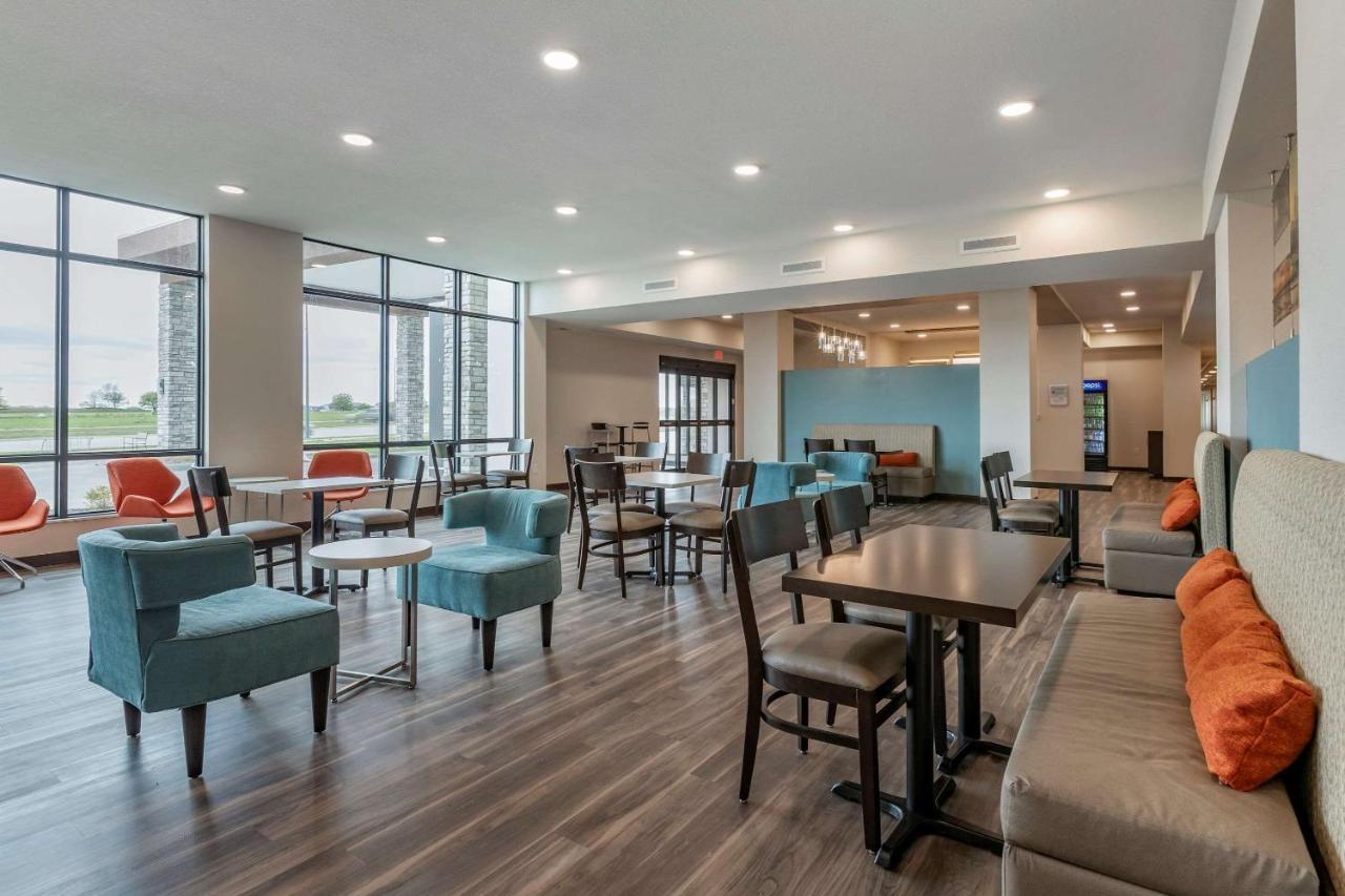 Hotel Mainstay Waukee-west Des Moines 2*